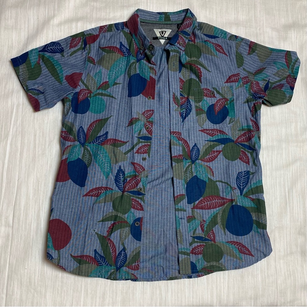 [Vissla] Blue Floral Short Sleeve Shirt